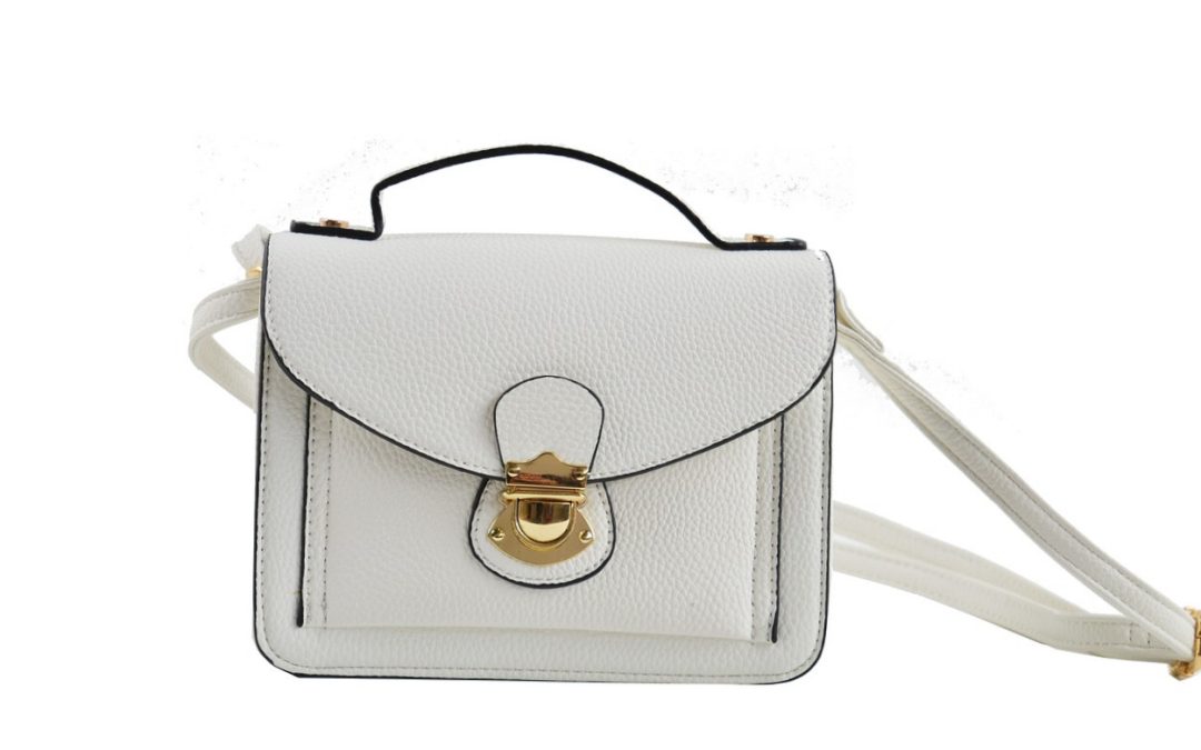 A crossbody táska viselésének titka