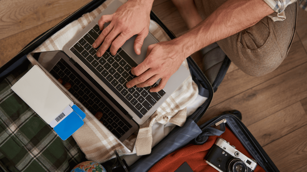 A megfelelő laptop töltő kiválasztása utazáshoz elengedhetetlen, ha biztosítani szeretnéd, hogy eszközöd bármikor használatra kész legyen.