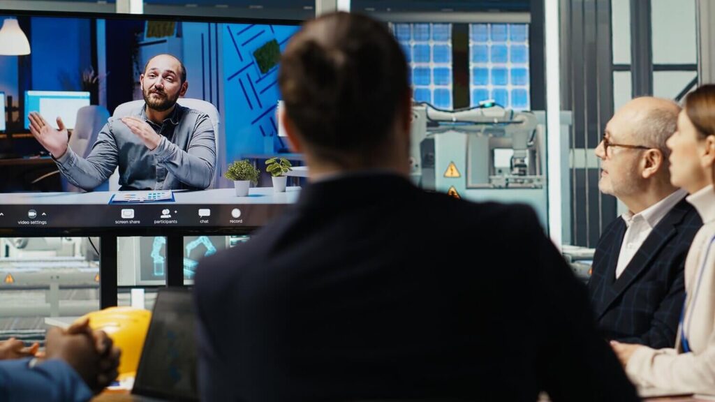 Igen, elsőre is meg kell értenie bárkinek... szinte bárkinek